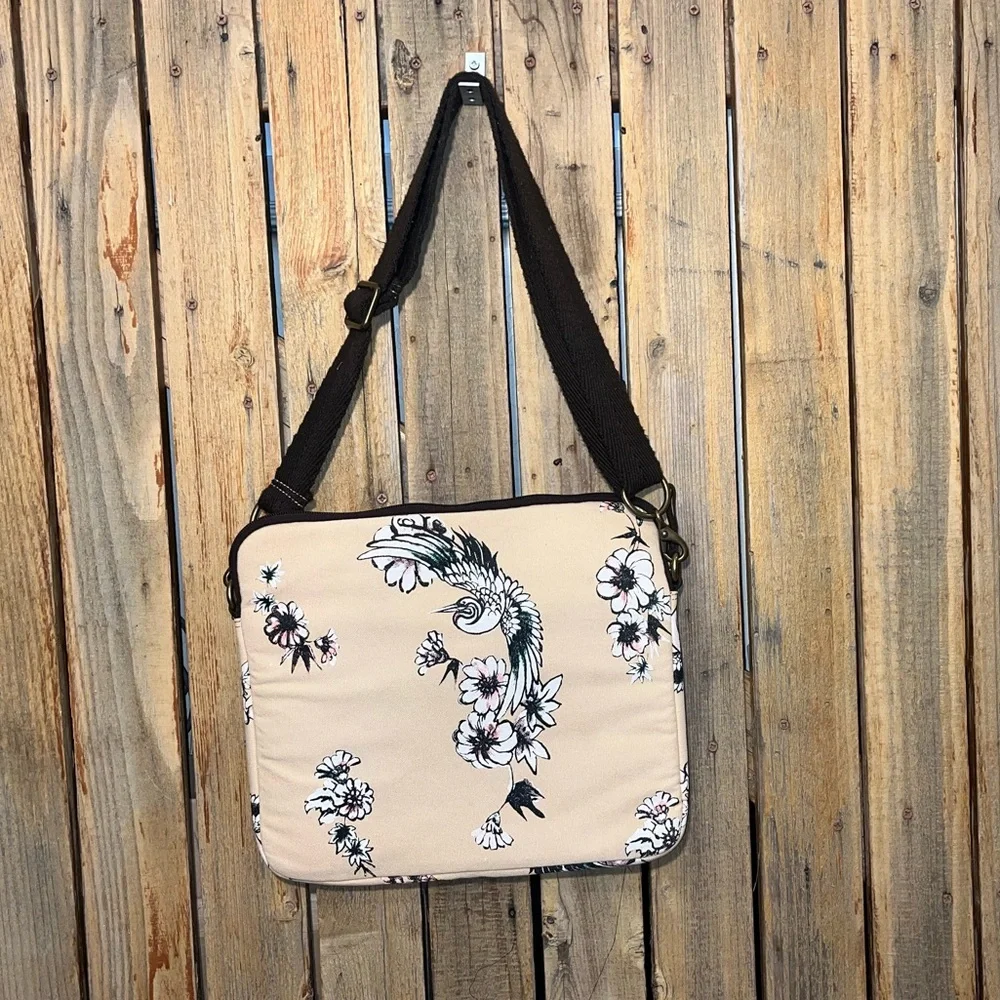 Lucky Brand laptop carrying bag